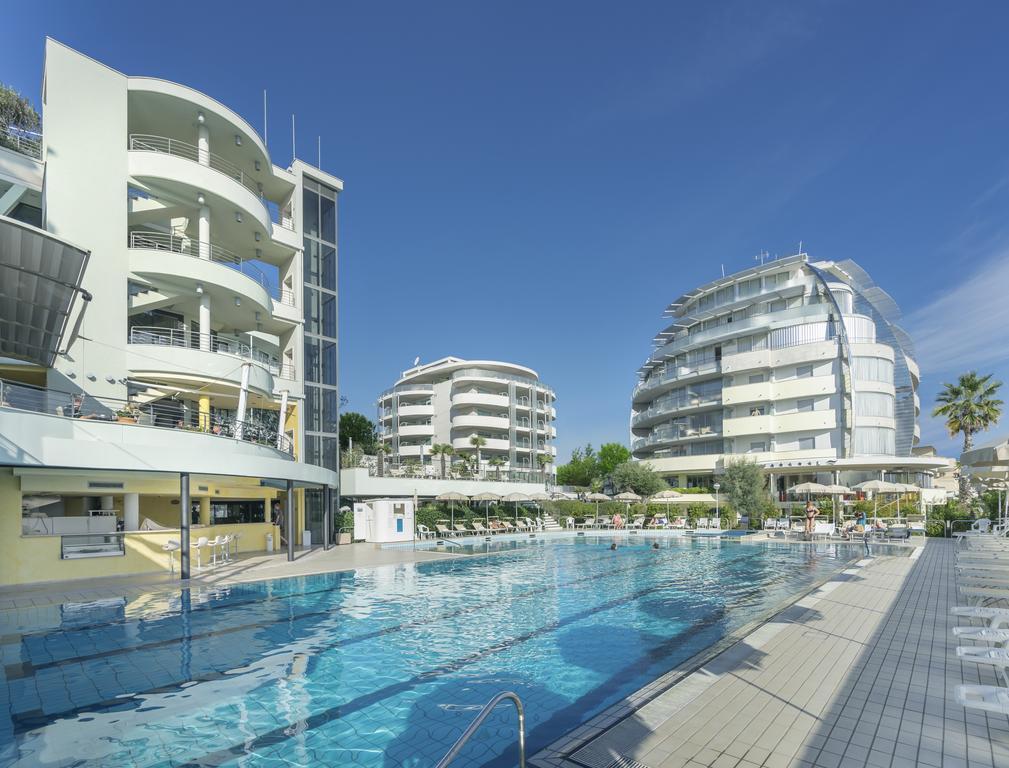 Hotel Le Palme - Premier Resort Milano Marittima Exteriör bild
